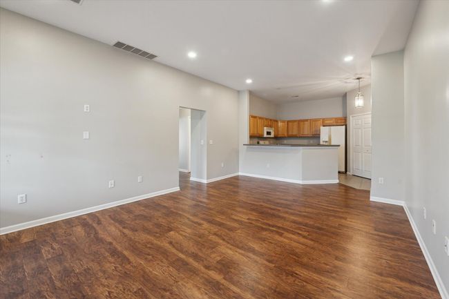 2243 S Main St, Condo with 2 bedrooms, 2 bathrooms and null parking in Ann Arbor MI | Image 4