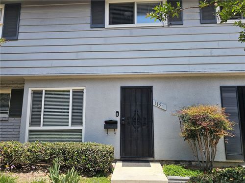 1151 E 1st St, Tustin, CA, 92780-3814 | Card Image