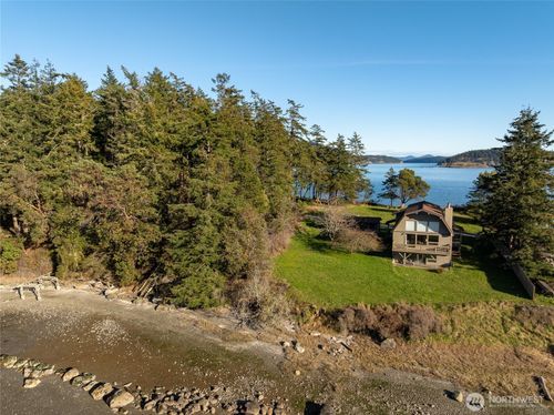 239 Shoreland Dr, Lopez Island, WA, 98261-8411 | Card Image