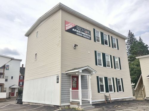 3w-193 Turner St, Manchester, NH, 03102-4559 | Card Image