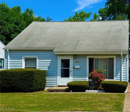 13508 Astor Ave, Cleveland, OH, 44135-5012 | Card Image