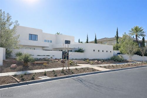 9805 Highridge Dr, Las Vegas, NV, 89134-6728 | Card Image