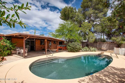 9352 E Palm Tree Dr, Tucson, AZ, 85710-8633 | Card Image