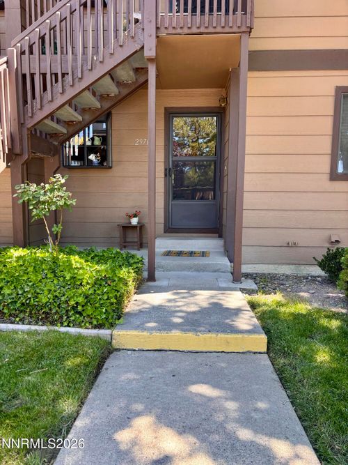 2976 Tierra Verde W, Reno, NV, 89512-4715 | Card Image