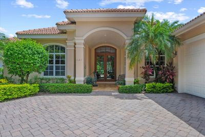 121 Hawksbill Way, House other with 3 bedrooms, 3 bathrooms and null parking in Jupiter FL | Image 2