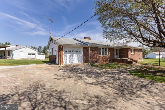 62 Rosser Dr, House other with 3 bedrooms, 3 bathrooms and null parking in LURAY VA | Image 6