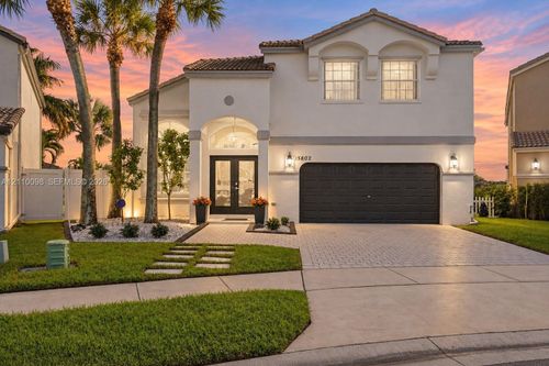 15802 Nw 14th Mnr, Pembroke Pines, FL, 33028-1650 | Card Image