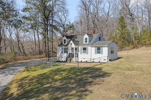 8109 Flannigan Mill Rd, Mechanicsville, VA, 23111-6059 | Card Image