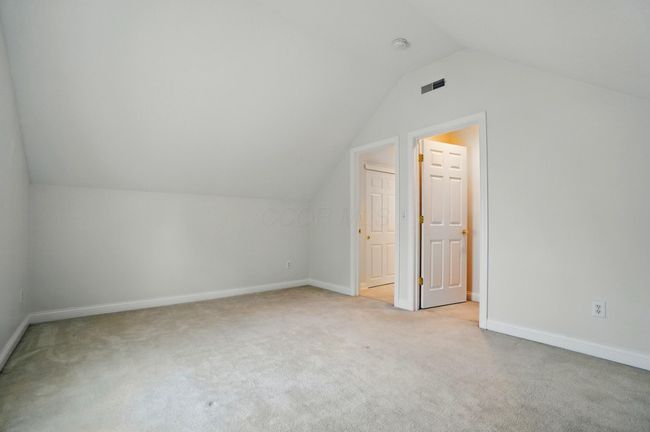 1131 Overlook Ct, Condo with 3 bedrooms, 3 bathrooms and null parking in Pickerington OH | Image 34
