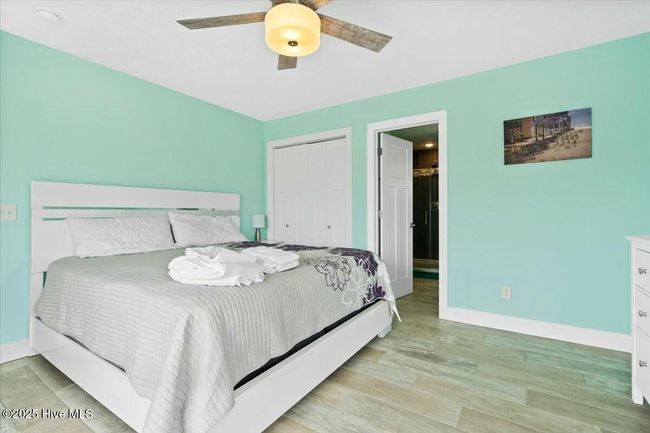 447 E Fourth St, House other with 6 bedrooms, 7 bathrooms and null parking in Ocean Isle Beach NC | Image 23
