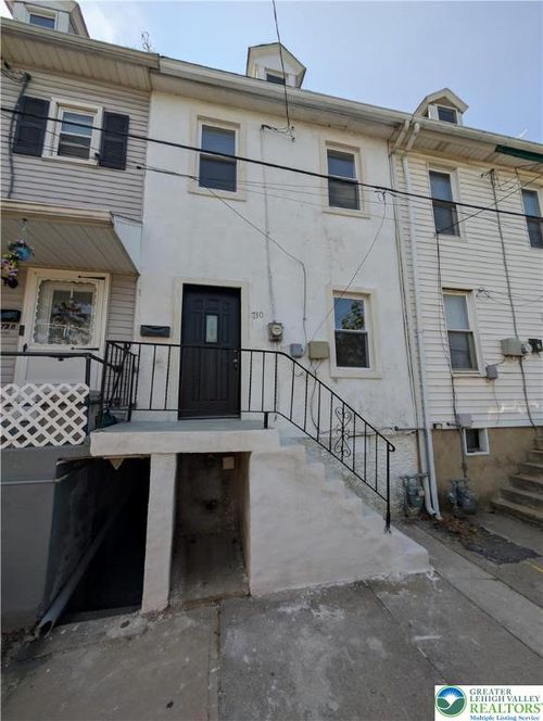 730 N Brick St, Allentown, PA, 18102-1904 | Card Image