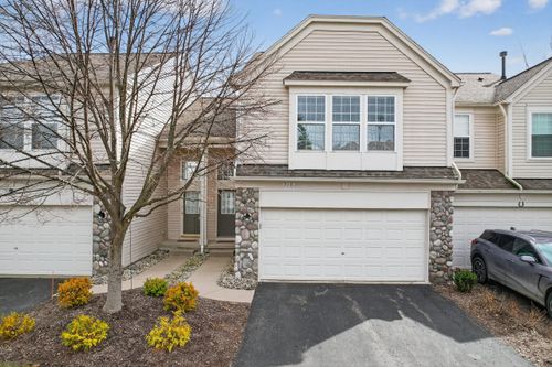 518 Dockside Cir, Holly, MI, 48442-2025 | Card Image