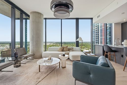 2112-610 Davis Street, Austin, TX, 78701 | Card Image