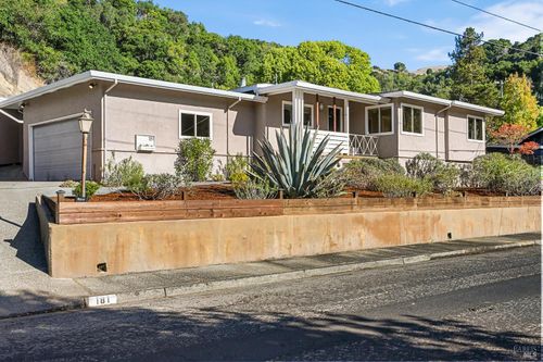 181 Marinda Drive, Fairfax, CA, 94930 | Card Image