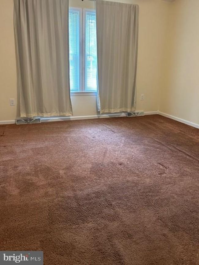 7 Royal Oak Dr, House other with 3 bedrooms, 2 bathrooms and null parking in Cream Ridge NJ | Image 16