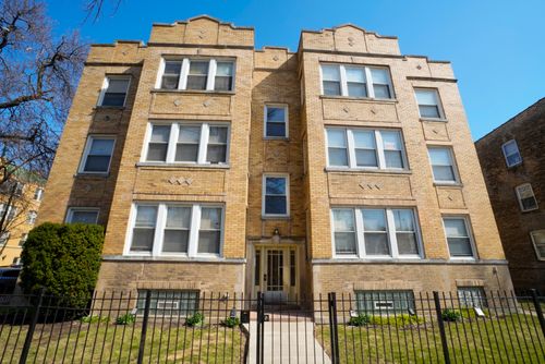 3-4457 N Central Park Ave, Chicago, IL, 60625-5909 | Card Image
