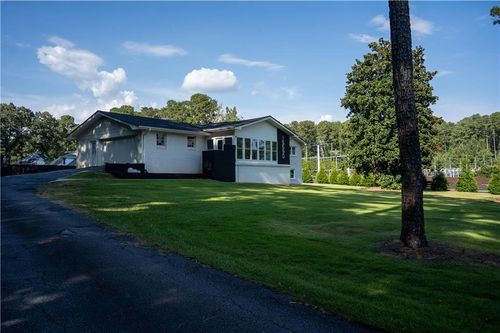 15590 Thompson Rd, Alpharetta, GA, 30004-3173 | Card Image