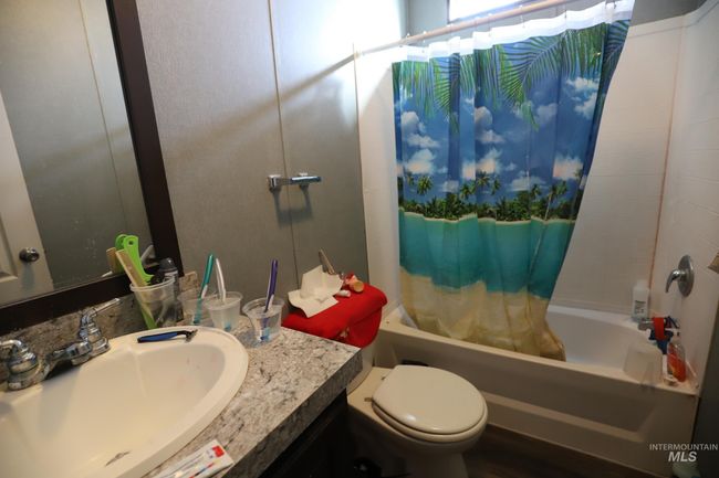 2436 Oakley Ave, House other with 3 bedrooms, 2 bathrooms and 1 parking in Hollister ID | Image 13