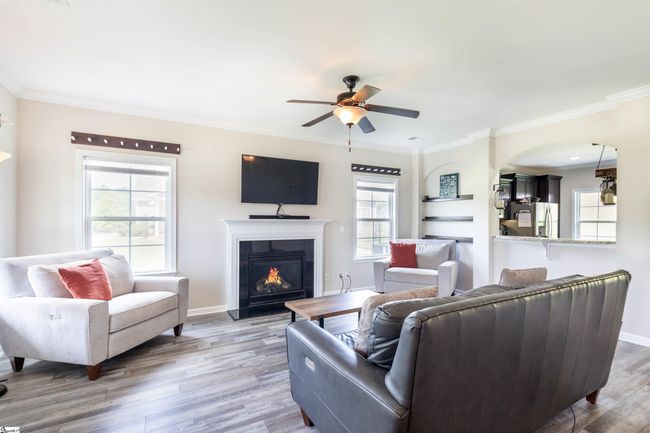 110 Avendell Dr, House other with 5 bedrooms, 3 bathrooms and 2 parking in Easley SC | Image 4