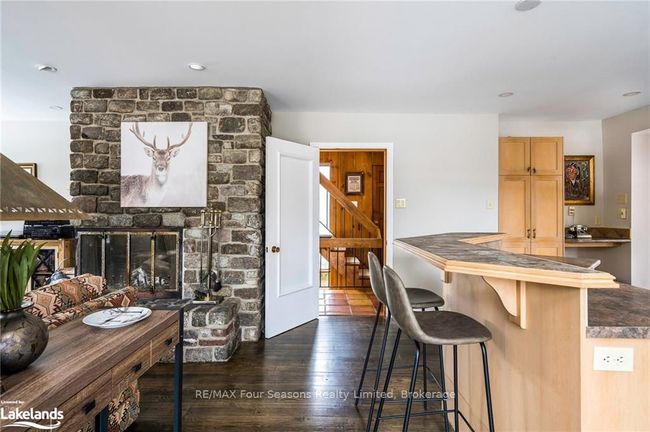 110 Craigleith Rd, House other with 3 bedrooms, 2 bathrooms and 4 parking in Blue Mountains ON | Image 5