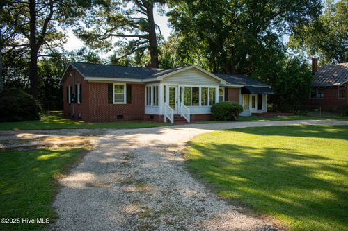 4049 Us Highway 117 N, Pikeville, NC, 27863-9006 | Card Image
