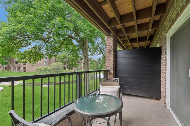 APT-201 - 2240 Midland Grove Rd, Condo with 2 bedrooms, 2 bathrooms and null parking in Roseville MN | Image 32