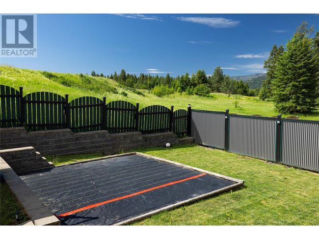 3914 Hornby Terr, House other with 5 bedrooms, 3 bathrooms and 6 parking in Armstrong BC | Image 45