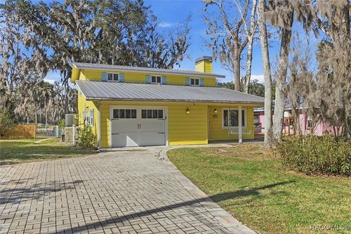3644 Hiawatha Ter, CRYSTAL RIVER, FL, 34428-6280 | Card Image