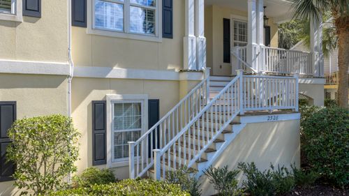 2528 Bent Tree Ln, Mount Pleasant, SC, 29464-7563 | Card Image