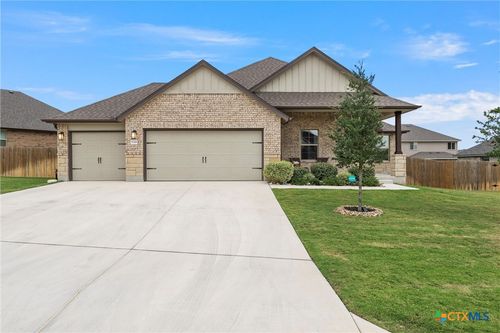 5743 St Charles Dr, Belton, TX, 76513-2288 | Card Image