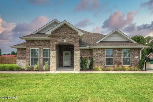 1818 W Fountain Rd, Webb City, MO, 64870-9609 | Card Image