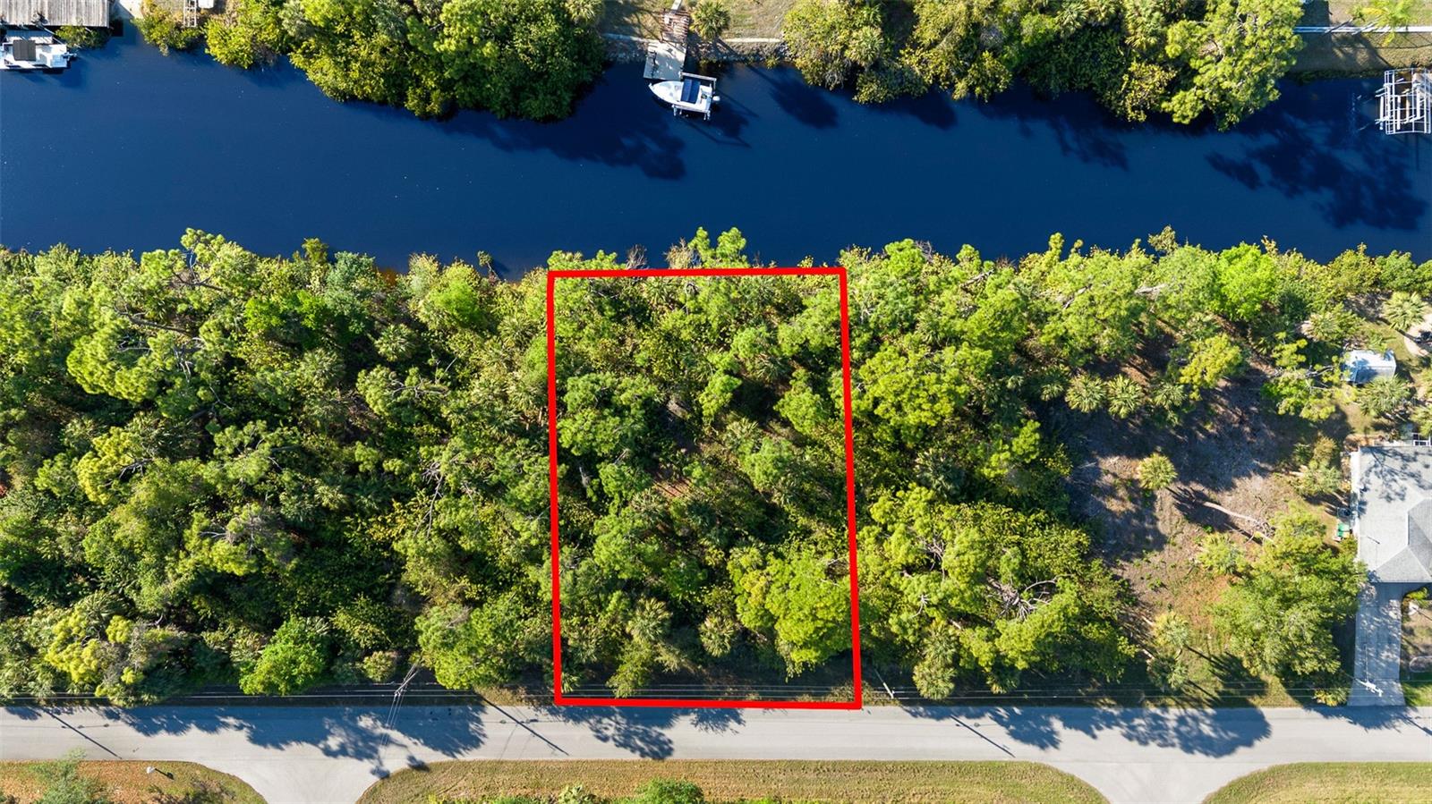 Land in PORT CHARLOTTE 2