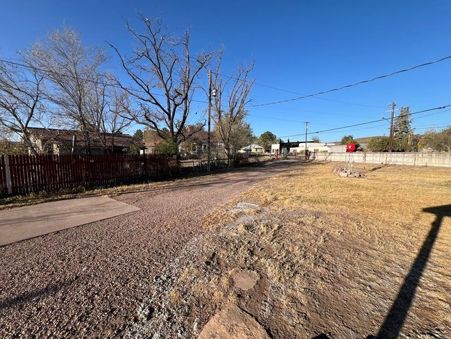 300 N State St, House other with 3 bedrooms, 2 bathrooms and 2 parking in Fort Davis TX | Image 8