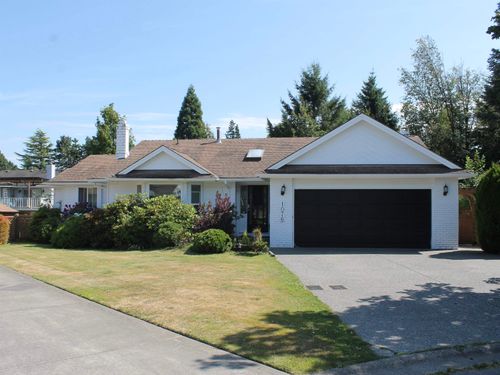 1076 161 St, Surrey, BC, V4A7N2 | Card Image