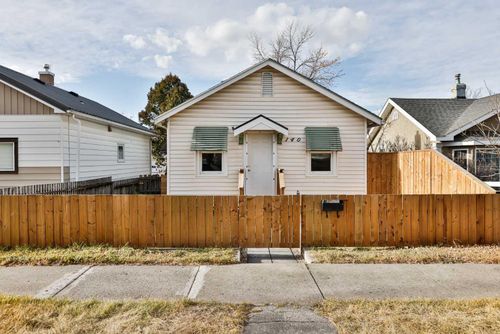 140 20 Street N, Lethbridge, AB, T1H3M5 | Card Image