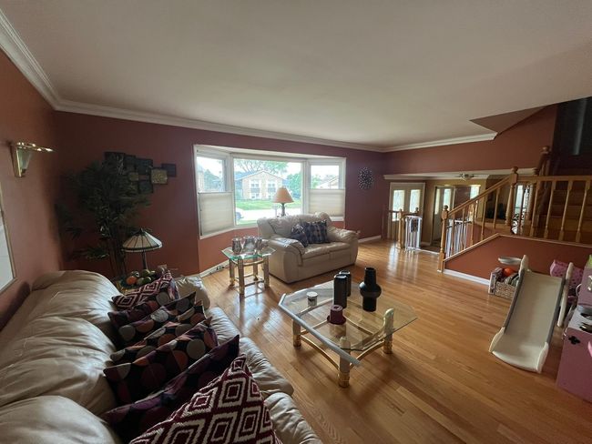 1507 Haise Ln, House other with 4 bedrooms, 3 bathrooms and 2 parking in Elk Grove Village IL | Image 17