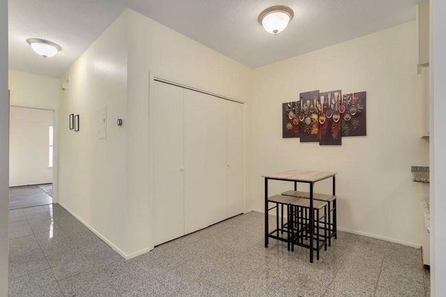 APT-103 - 106 E 30 Th St, Condo with 2 bedrooms, 2 bathrooms and 2 parking in Austin TX | Image 8