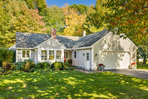 12 Lilac Lane, Scarborough, ME, 04074 | Card Image