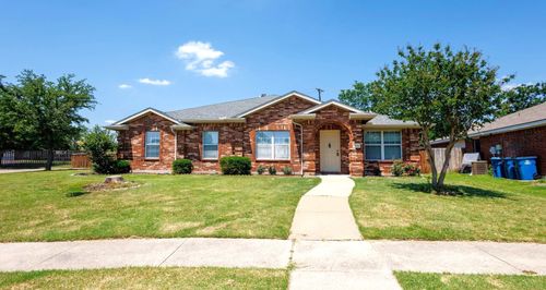 7218 Compass Point Dr, Rowlett, TX, 75089-5158 | Card Image