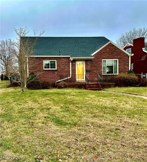 532 25th St, Vienna, WV, 26105-1431 | Card Image