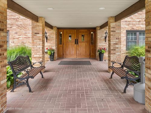 105-475 N Cass Ave, Westmont, IL, 60559-1567 | Card Image