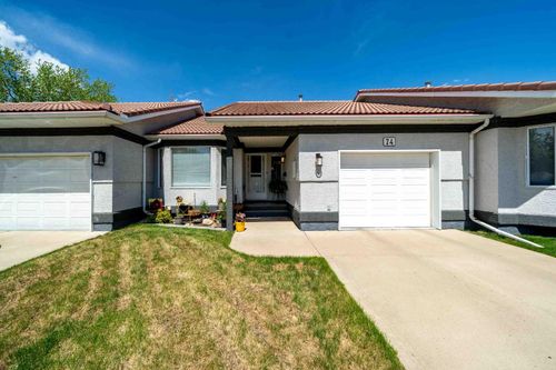 74 Park Meadows Lane Se, Medicine Hat, AB, T1B4E4 | Card Image