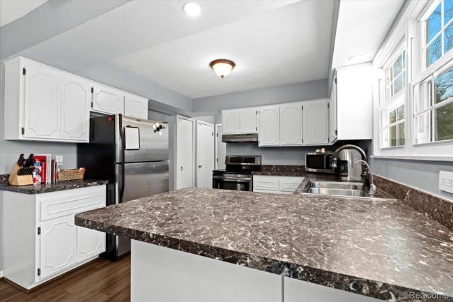 3783 Glen Hills Dr | Image 8