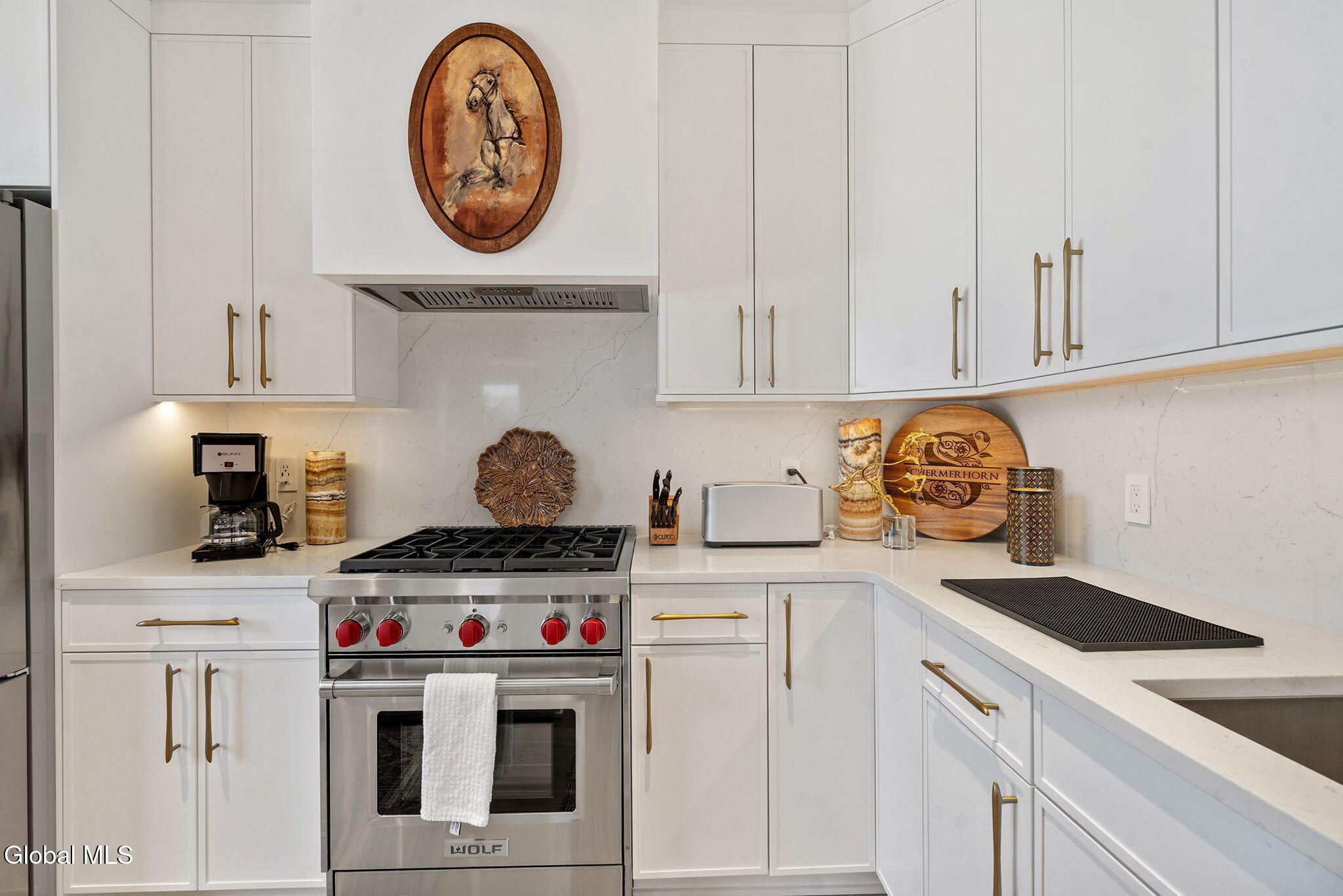 Residential in Saratoga Springs, Inside 5