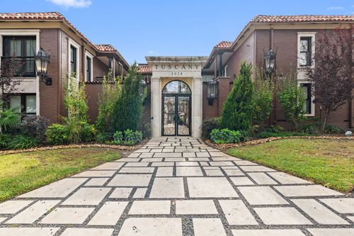 apt-227-5928 Sandhurst Ln, Dallas, TX, 75206-4953 | Card Image