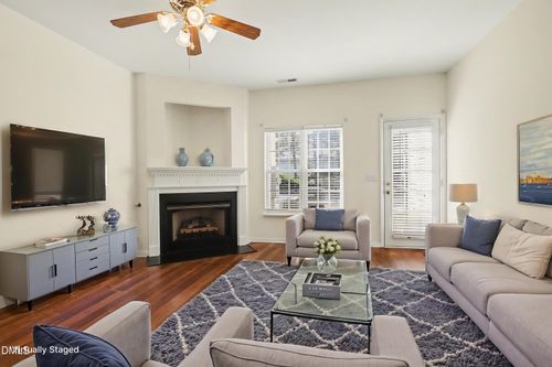 229 Commons Dr, Holly Springs, NC, 27540-7864 | Card Image