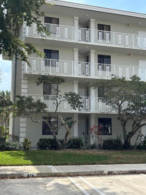 101-2561 Village Blvd, West Palm Beach, FL, 33409-7382 | Card Image
