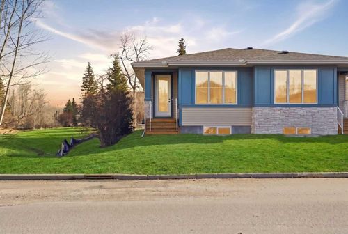 123 5 Ave Se, High River, AB, T1V1G2 | Card Image