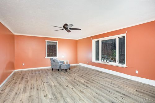 3115 E Beechwood Dr, Midland, MI, 48640-8532 | Card Image