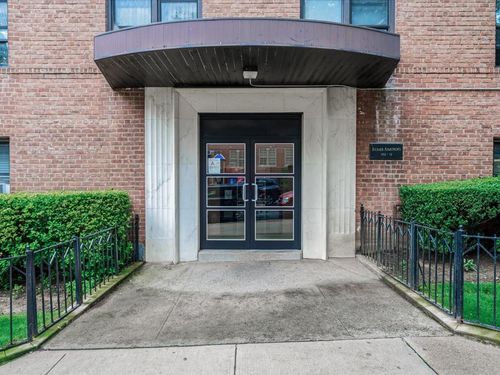 apt-d22-10212 65th Ave, Forest Hills, NY, 11375-1724 | Card Image